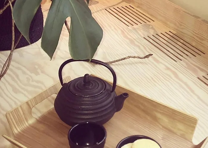 Violet Bed & Breakfast 4*