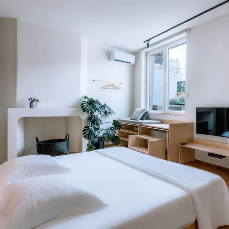 Violet 住宿加早餐酒店